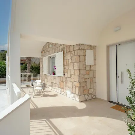 Appartement Guesthost - Agapanto