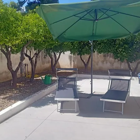 Guesthost - Agapanto Appartement Bari
